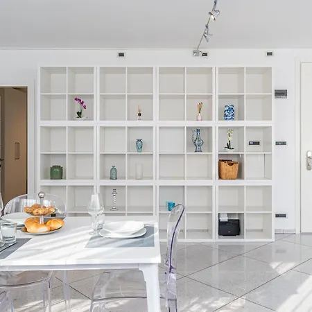Artist House Apartment *